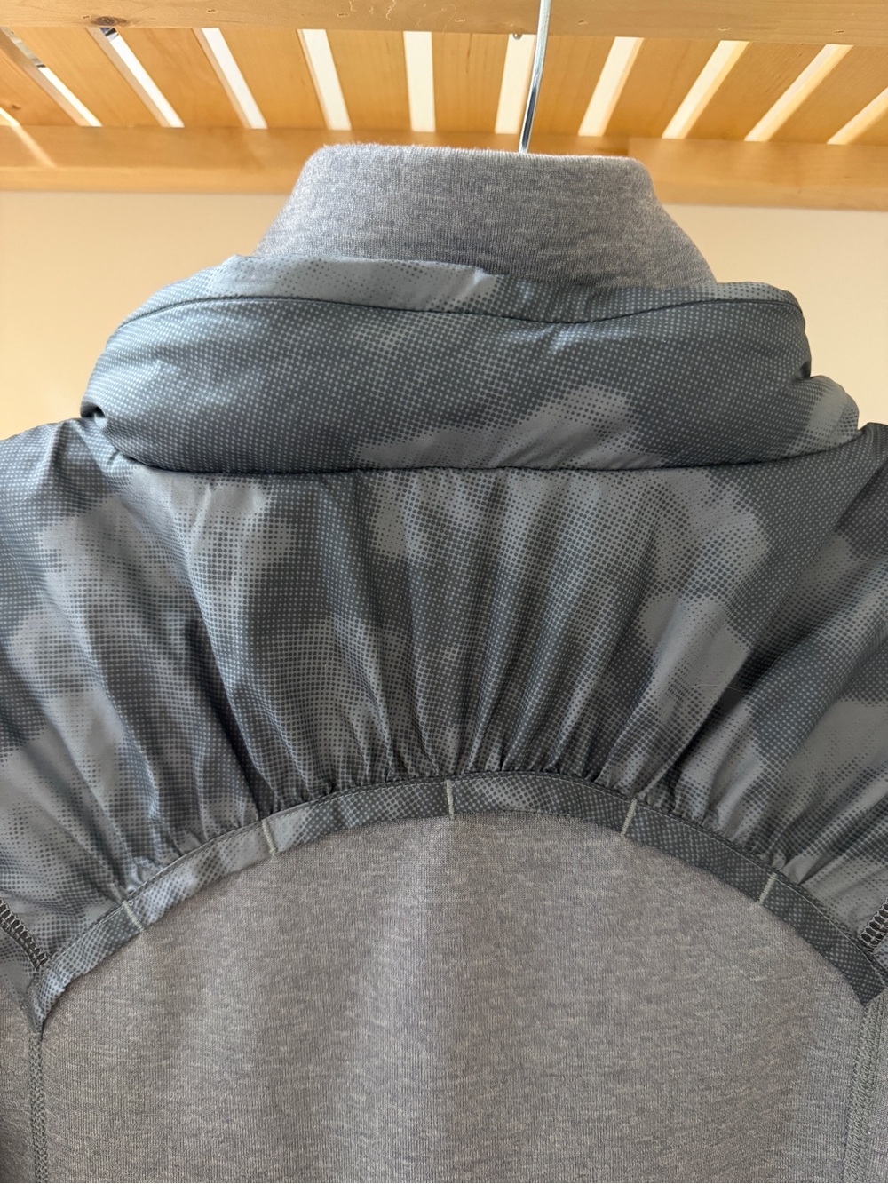 Lululemon Snug Sprinter Jacket - Picture 7 of 10